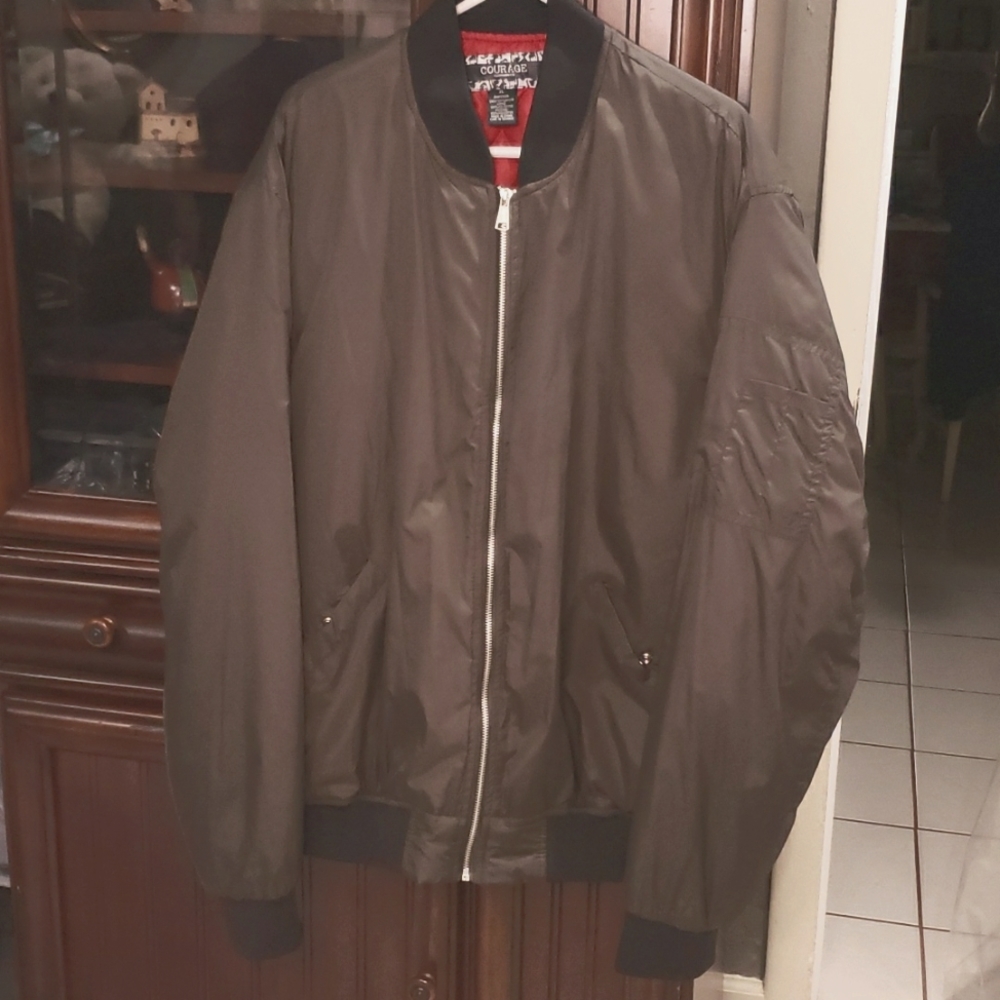 NWOT bomber jacket